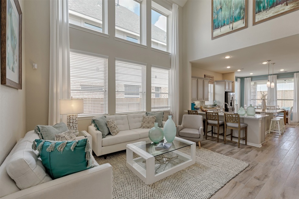 Photos are REPRESENTATIVE AND ARE NOT OF ACTUAL HOME. Selections and finishes will vary.