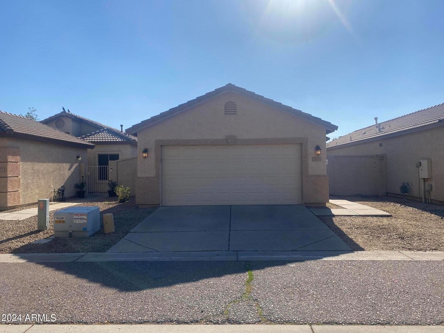 577 W Mariposa St, Chandler, AZ 85225 - photo 1