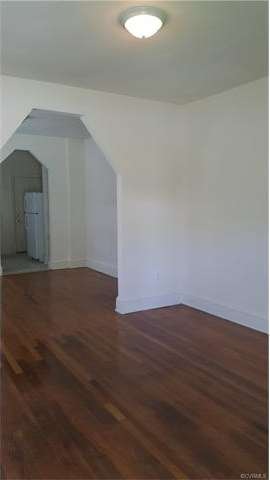 Look at these floor! Fresh paint and new light fix
