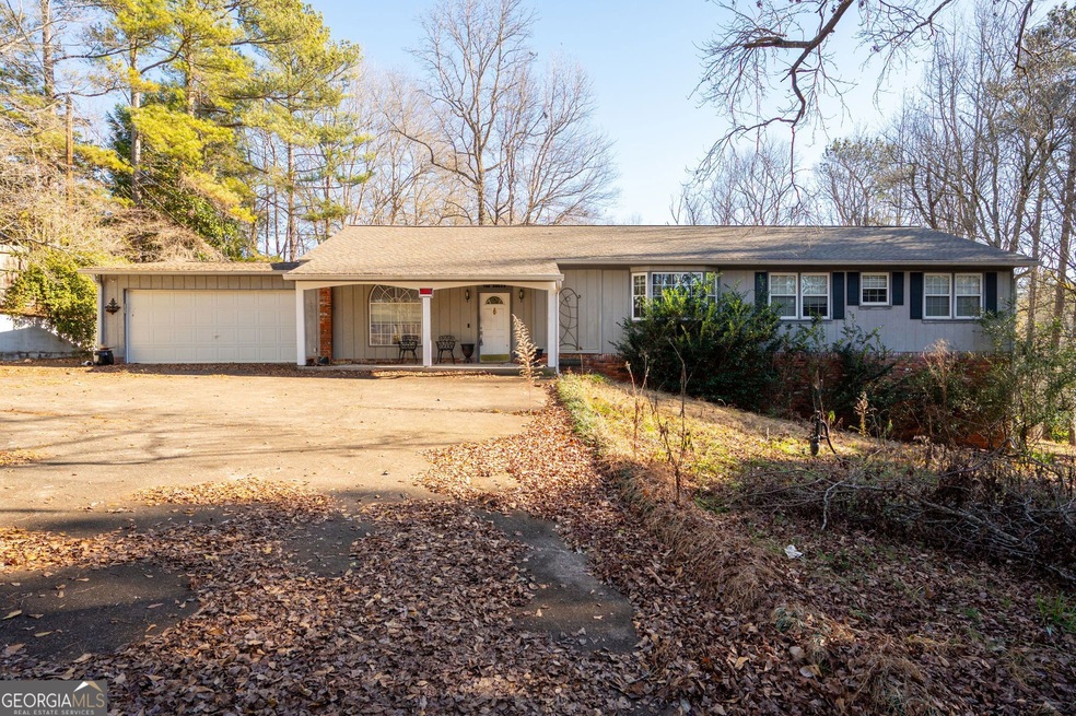 1680 Holly Springs Rd NE, Marietta, GA 30062 - photo 1