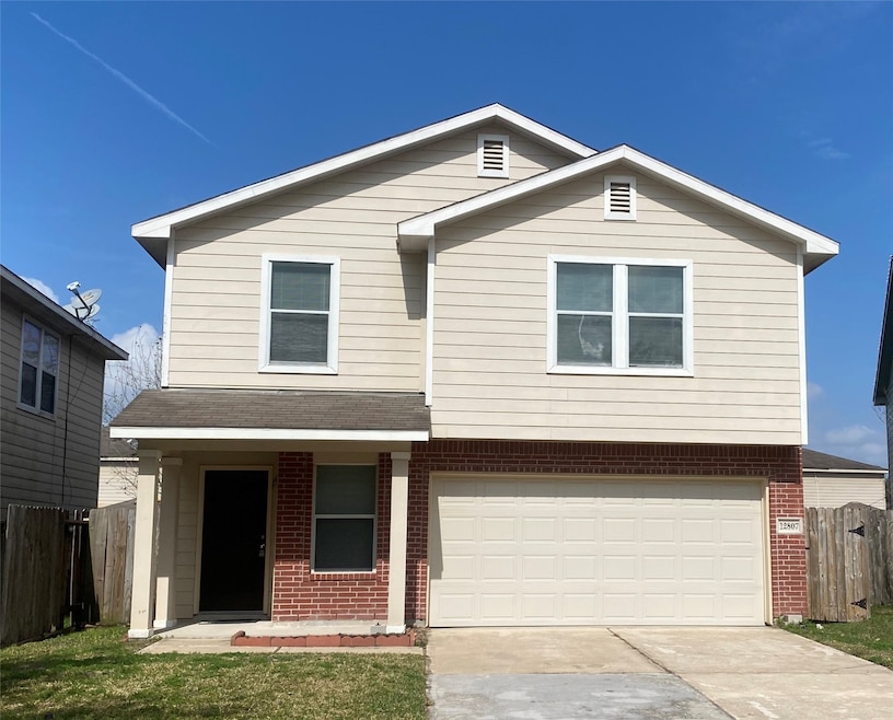 12807 Blue Timbers Ct, Houston, TX 77044 - photo 1