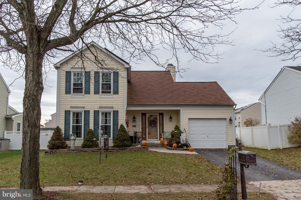 781 Sunnyfield Ln, Brooklyn, MD 21225 - photo 1