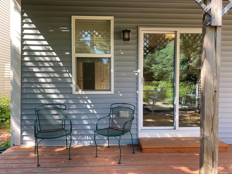 21 Becket St unit 1, Salem, MA 01970 - photo 1