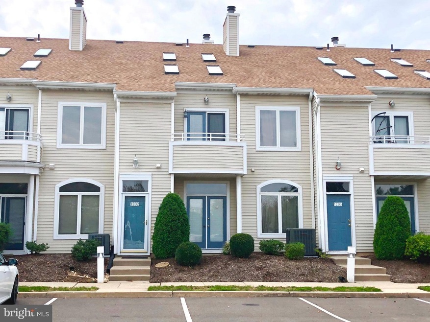 1202 Barbaras Ct, North Wales, PA 19454 - photo 1