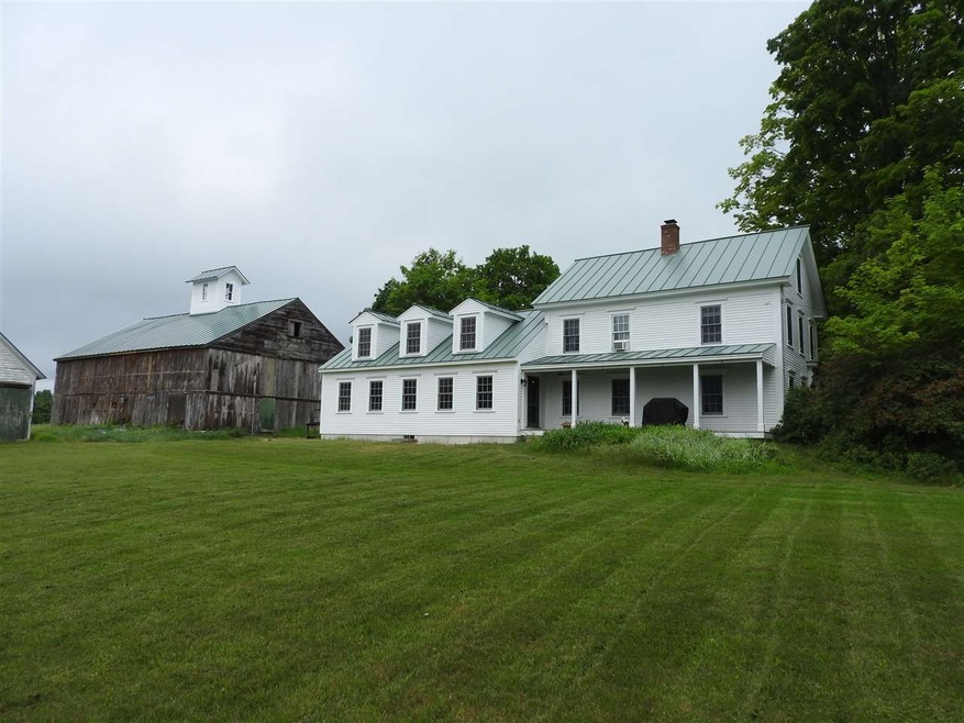 111 N Water St unit 1, Boscawen, NH 03303 - photo 1