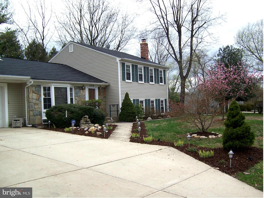 1704 Woodwell Rd, Silver Spring, MD 20906 - photo 1