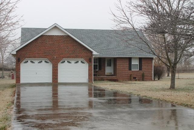First time home buyers needed-All brick home with 2 car garage in a cul-de-sac  this home is in a nice subdivision and has a fenced in back yard