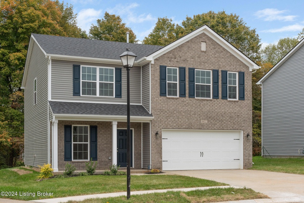 8432 Gateway Run Rd-3