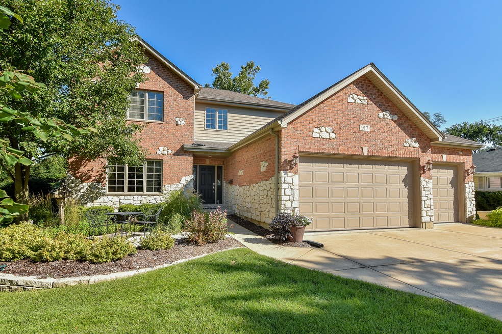 Welcome to 917 Wakeman Avenue!