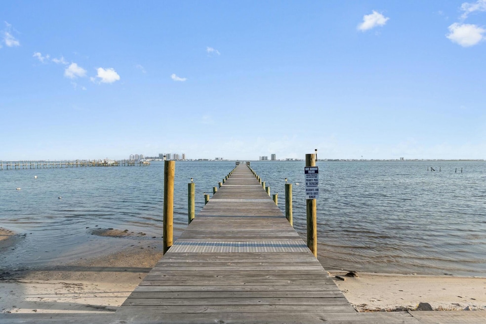 For Sale $335,000 • Co-Listing Agent