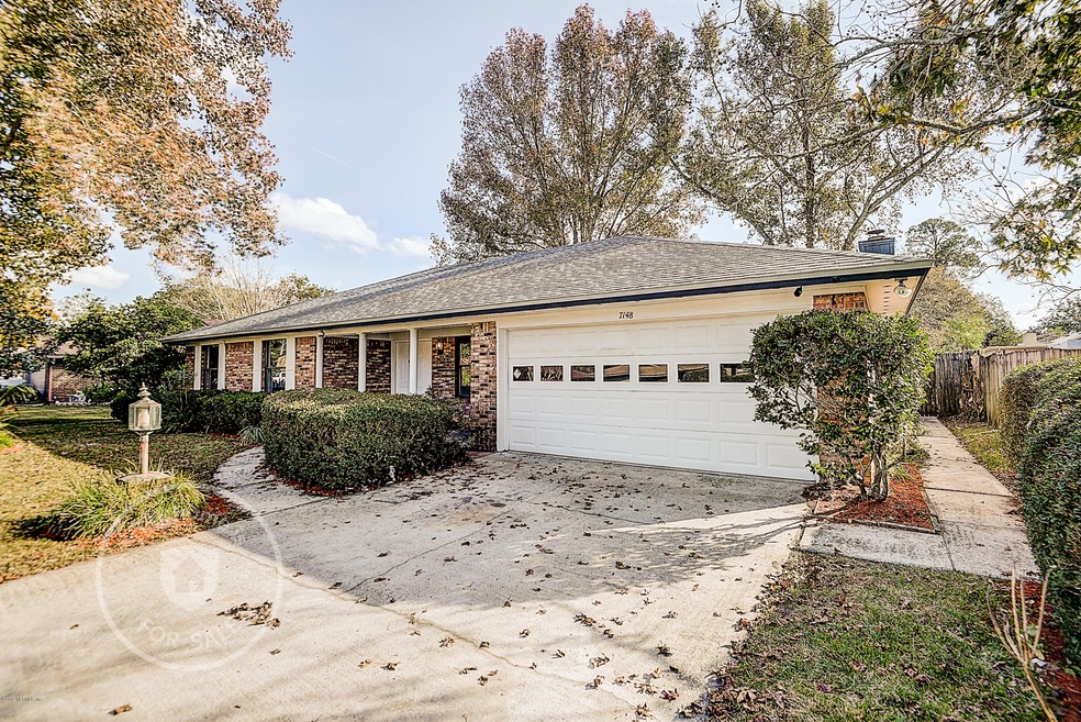 7148 Holiday Hill Cir N, Jacksonville, FL 32216 - photo 1