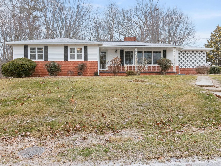 32 Panorama Dr, Asheville, NC 28806 - photo 1