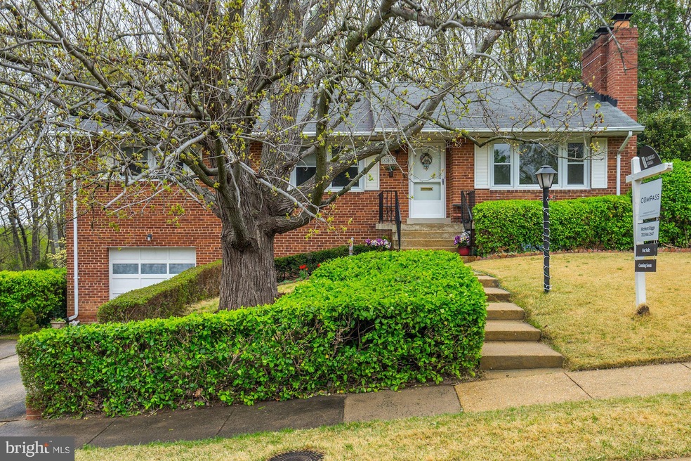 809 N Ashton St, Alexandria, VA 22312 - photo 1