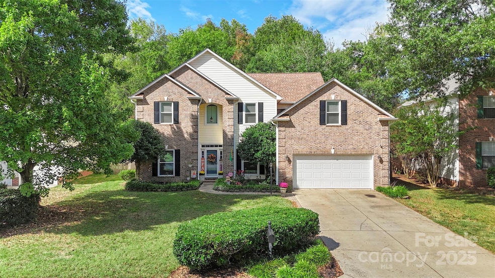 Pending $530,000 • Co-Listing Agent