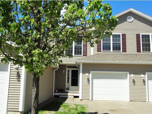 73 Pear Tree Ln, Newmarket, NH 03857 - photo 1