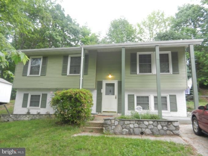 2320 Woodberry Dr, Bryans Road, MD 20616 - photo 1