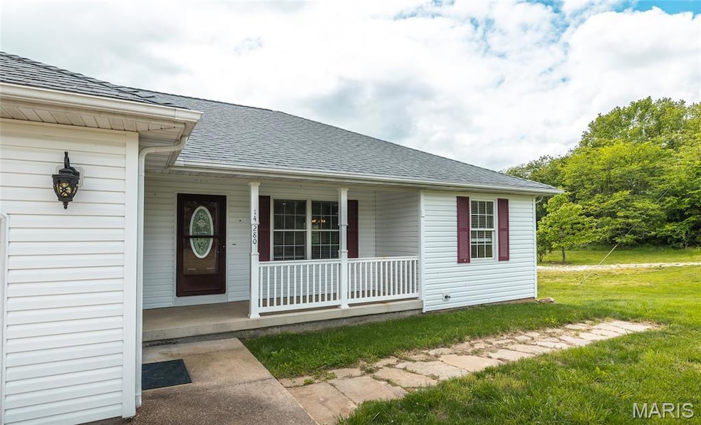 Under Contract $425,000