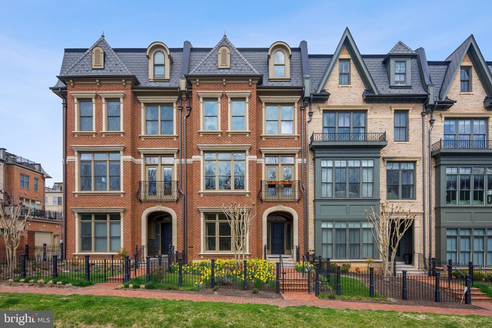 10825 Symphony Park Dr, North Bethesda, MD 20852 - photo 1