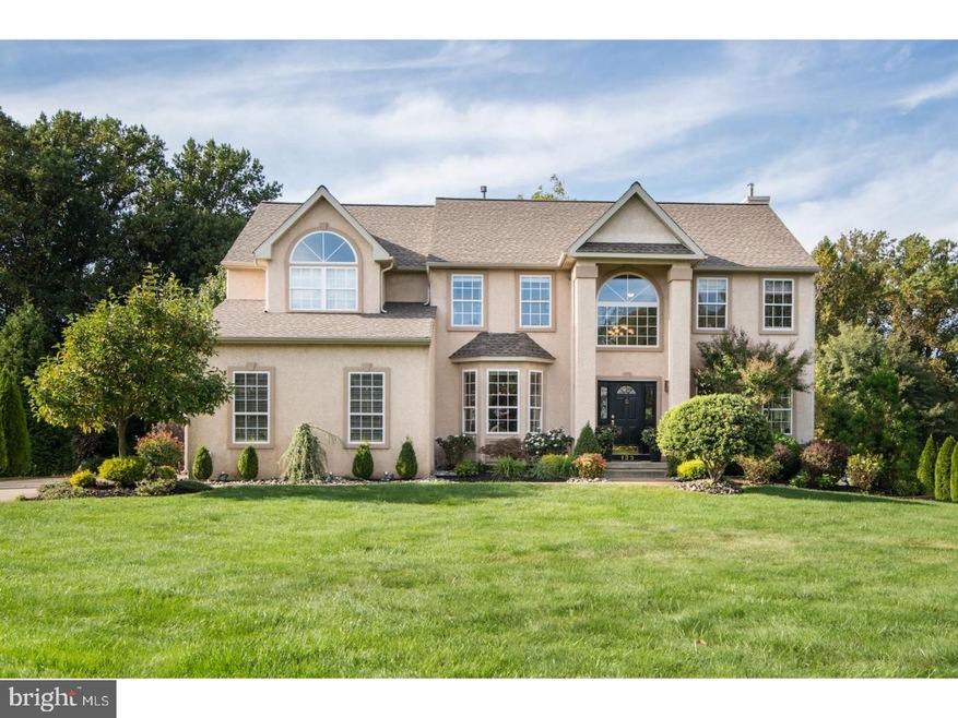 123 Hunters Run, Swedesboro, NJ 08085 - photo 1