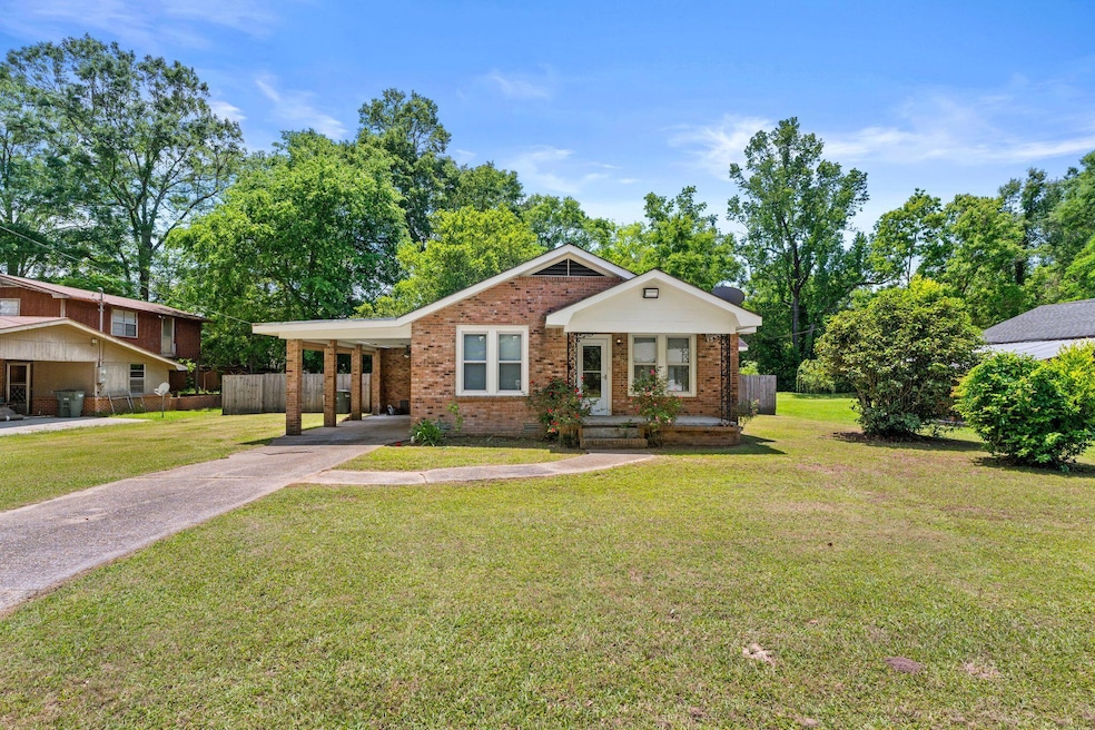 1008 Beatrice Ave, Columbia, MS 39429 - photo 1