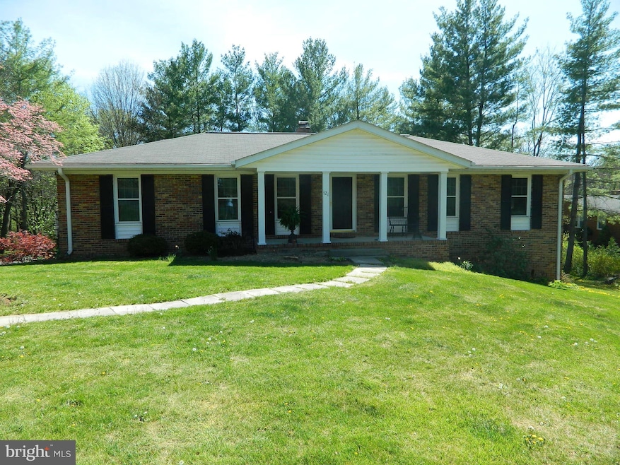 121 Stonebrook Rd, Winchester, VA 22602 - photo 1