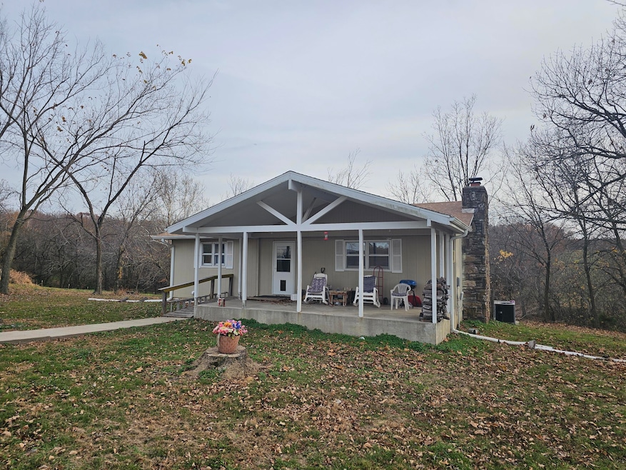 1170 Hodson Way, Anderson, MO 64831 - photo 1