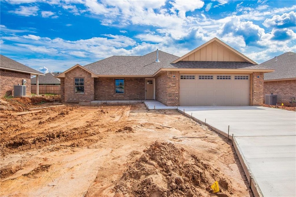 1913 Shadow Wood, Shawnee, OK 74804 - photo 1