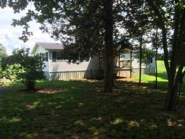 303 Henderson Rd, Shelbyville, TN 37160 - photo 1