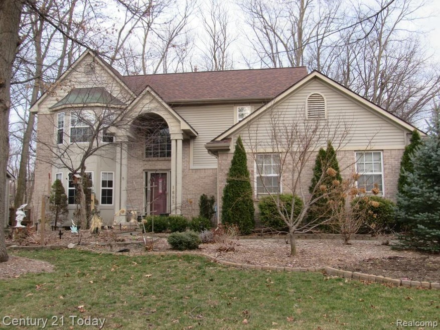 1605 Huntwood Park Ct, West Bloomfield, MI 48324 - photo 1