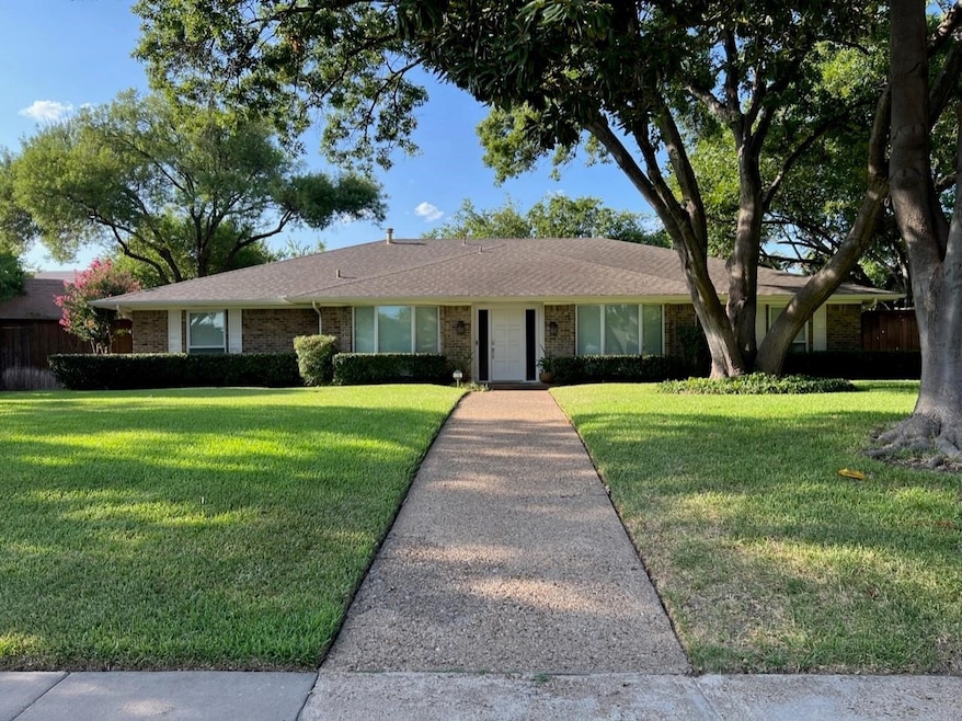 4031 Flintridge Dr, Dallas, TX 75244 - photo 1