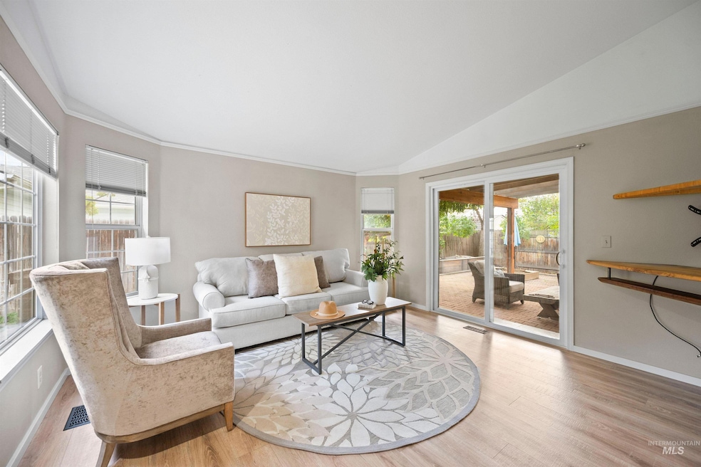 5053 W Bloom St, Boise, ID 83703 - photo 1