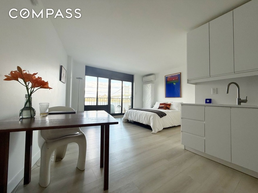 Shore Towers Condominiums unit 3, Astoria, NY 11102 - photo 1