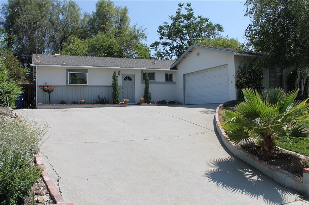 20776 Clark St, Woodland Hills, CA 91367 - photo 1