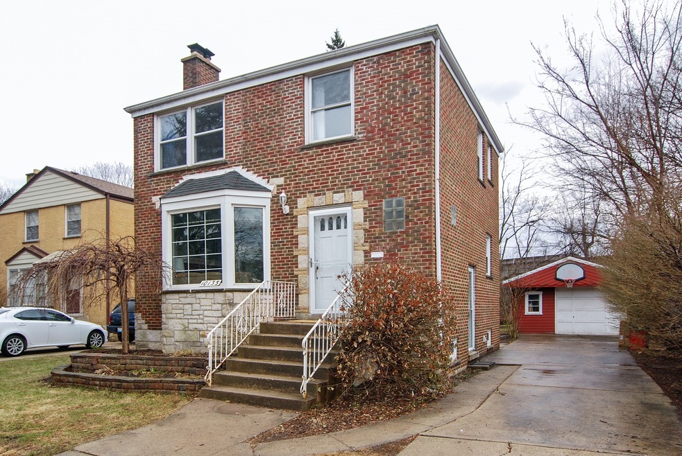 10133 The Strand, Westchester, IL 60154 - photo 1