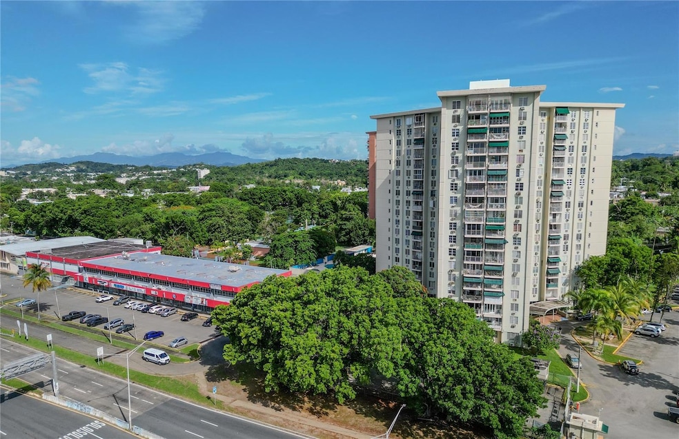 560 Napoles St unit 11L, San Juan, PR 00924 - photo 1