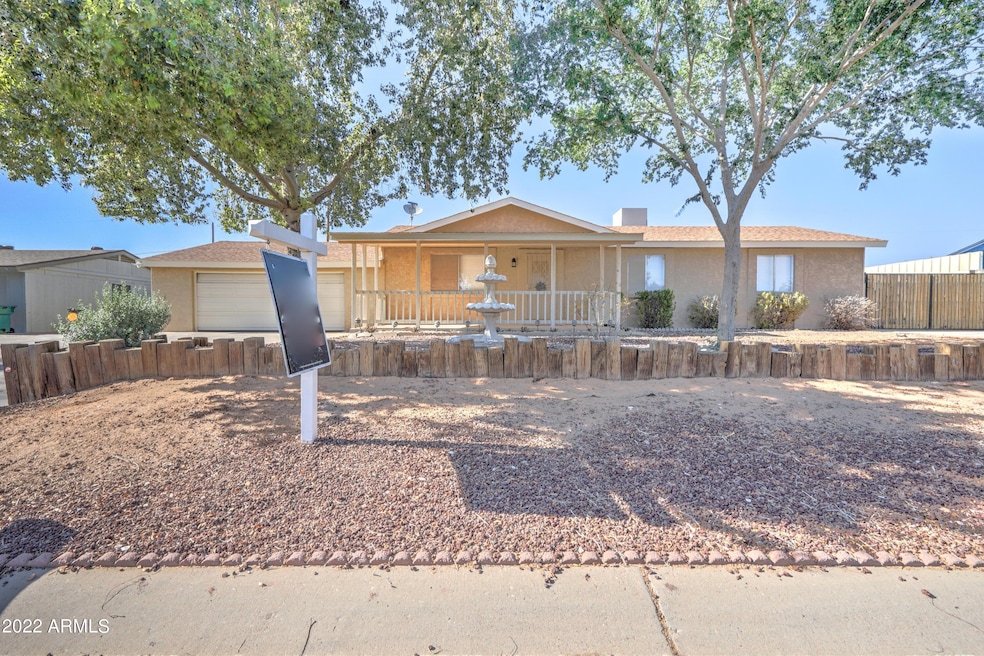 11510 E Crescent Ave-1