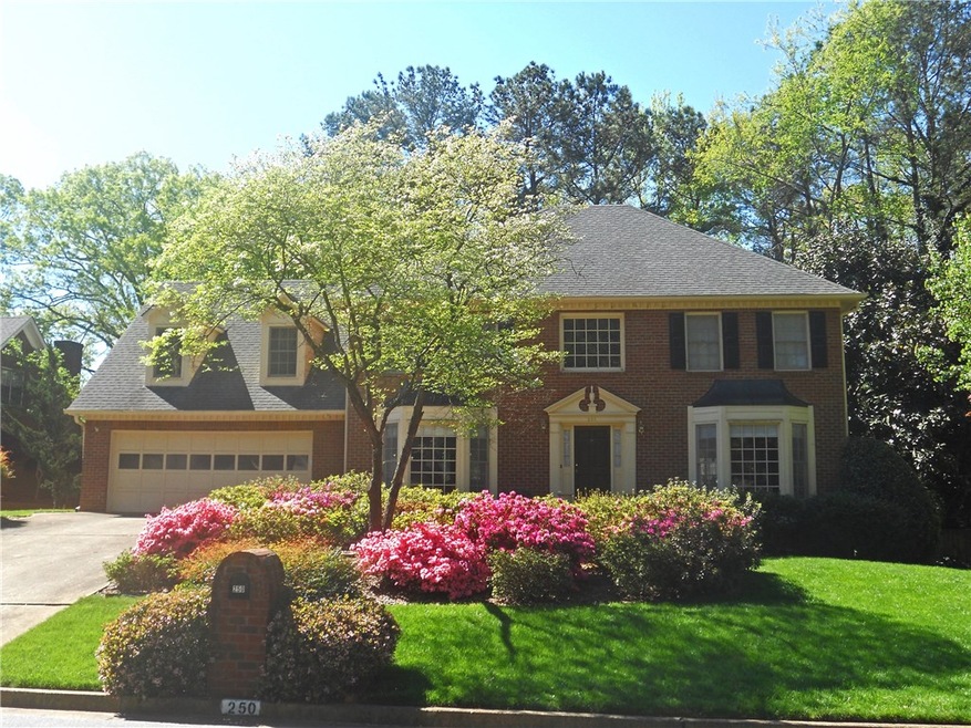 Welcome to 250 Pullman Trail in Roswell Station.  