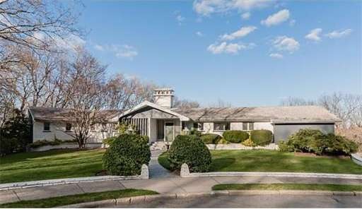 70 Crestwood Rd, West Newton, MA 02465 - photo 1