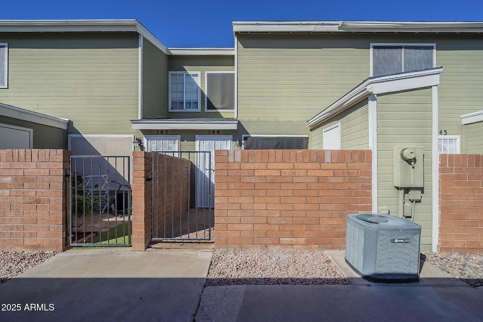 2301 E University Dr unit 144, Mesa, AZ 85213 - photo 1