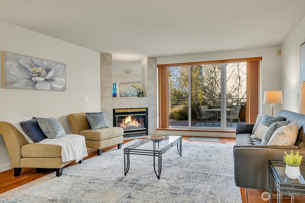 619 5th Ave W unit 203, Seattle, WA 98119 - photo 1