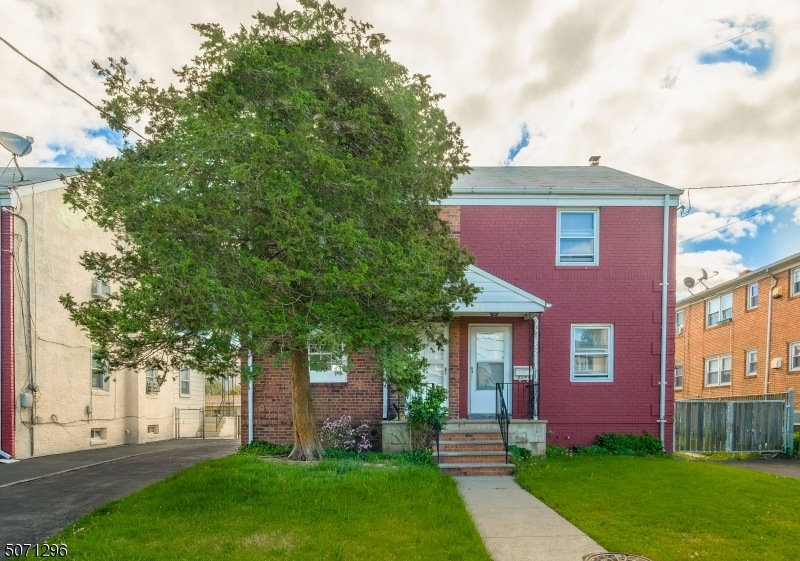 624 Clarkson Ave, Elizabeth, NJ 07202 - photo 1