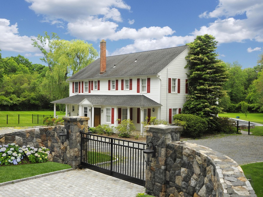 48 Locust Rd, Greenwich, CT 06831 - photo 1