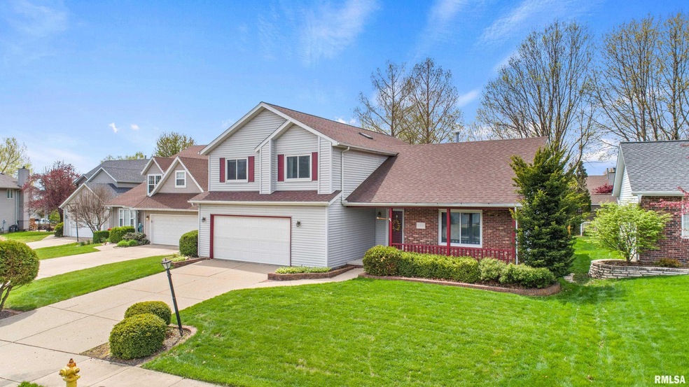 5511 N Pepperwood Ct, Peoria, IL 61615 - photo 1