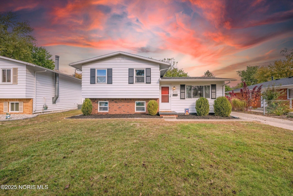 4022 Clover Ridge Ct, Toledo, OH 43623 - photo 1