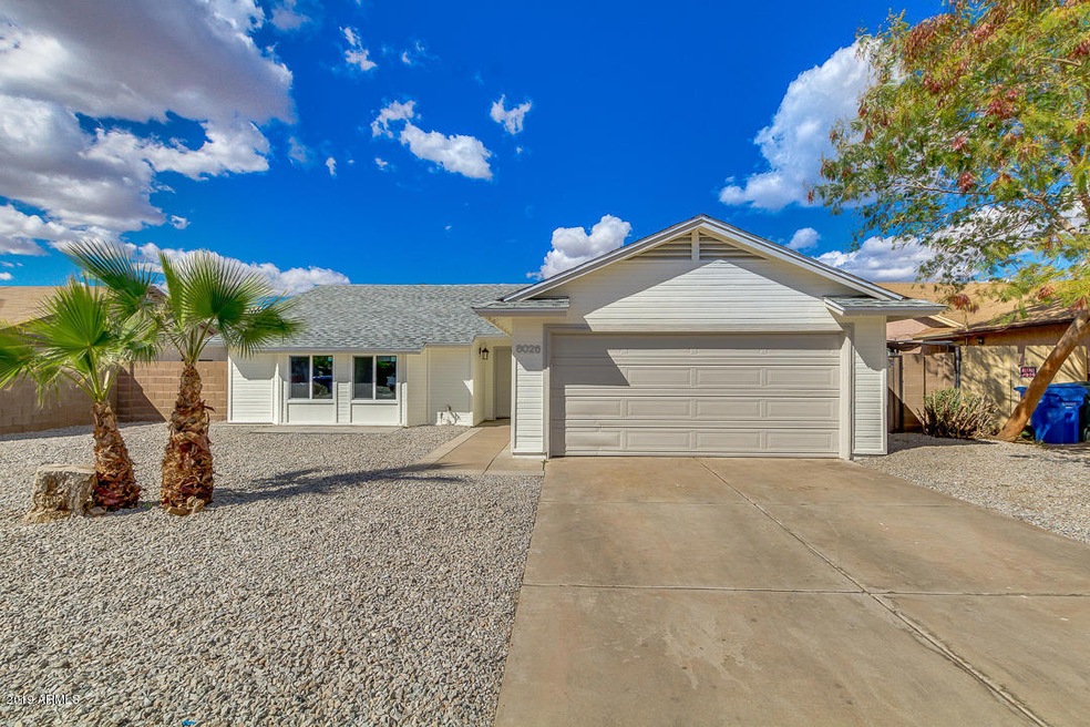 8026 W Mackenzie Dr unit 6, Phoenix, AZ 85033 - photo 1