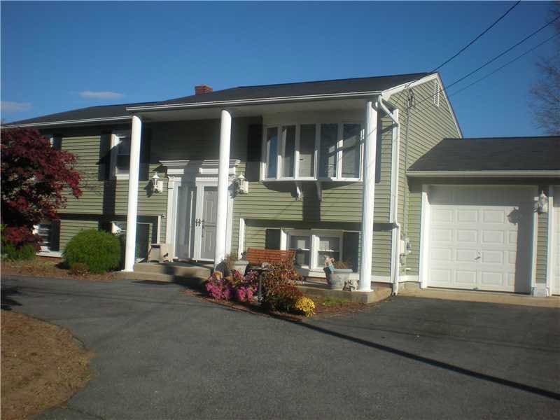 22 Sparrow Ln, Warwick, RI 02889 - photo 1