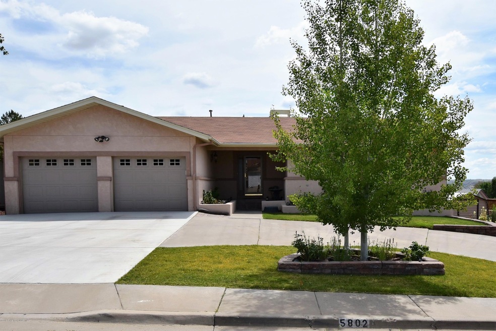 5802 Chaparral Cir, Farmington, NM 87402 - photo 1