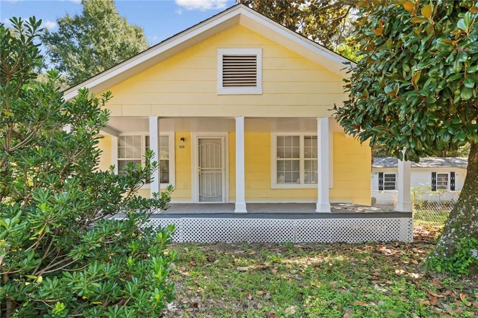 1620 Phillips Ln, Mobile, AL 36618 - photo 1