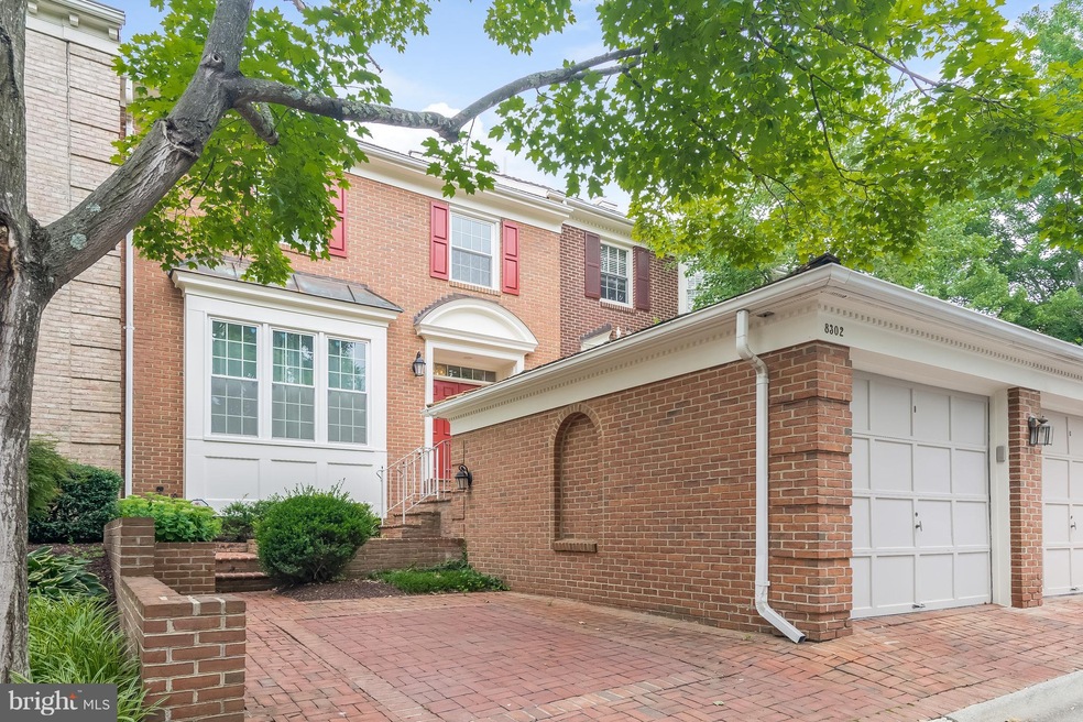 8302 Rising Ridge Way, Bethesda, MD 20817 - photo 1