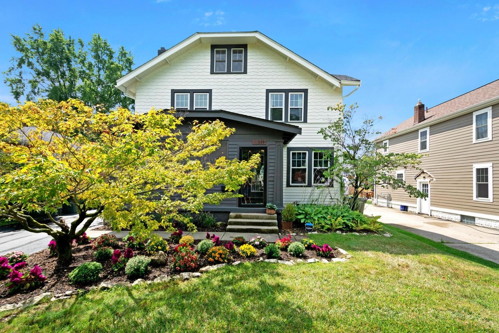 139 E Dunedin